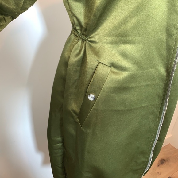 Oversized Bomber Jacket - Picture 5 of 6